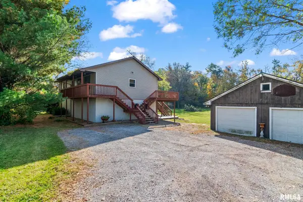 4280 Spaulding Orchard Road, Springfield, IL 62711
