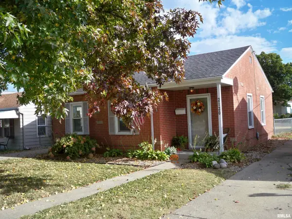 2120 N 19th Street, Springfield, IL 62702