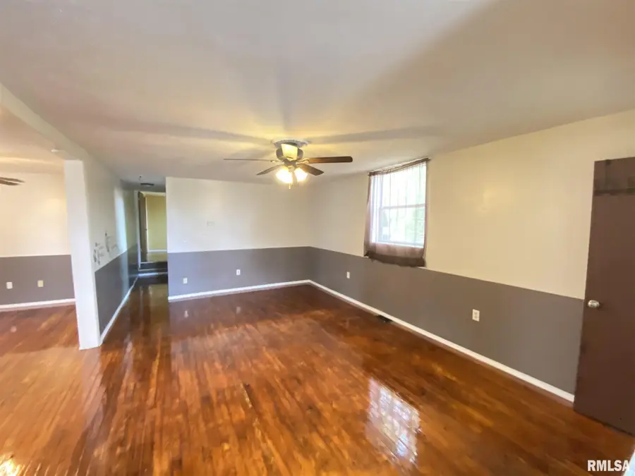 115 S 4th Street, Coulterville, IL 62237 - Image #3