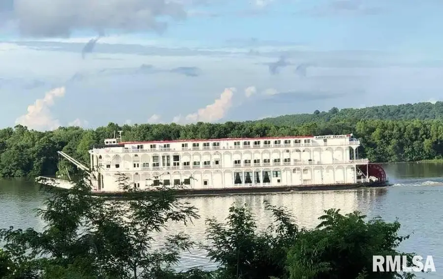 1073 Bay City Road, Golconda, IL 62938 - Image #3