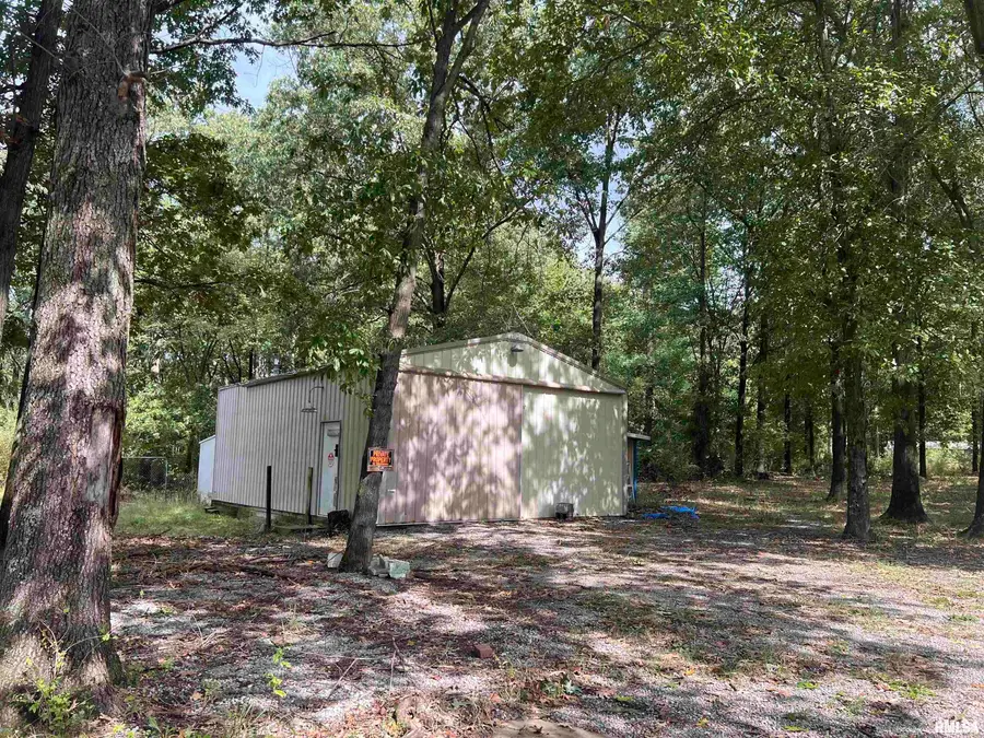 2076 Herrin Road, Carterville, IL 62918 - Image #3