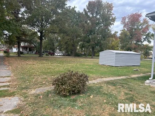 518 E Kerr Street, Centralia, IL 62801 - Image #3