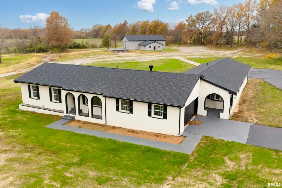 7837 State Highway 37, Benton, IL 62812 - Image #2