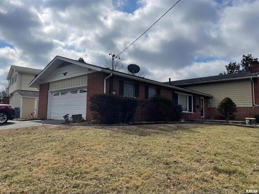 217 Apple Lane, Anna, IL 62906 - Image #3