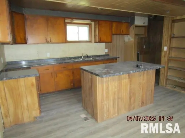 317 E North Street, Enfield, IL 62853 - Image #3