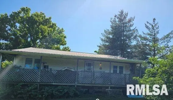 470 Peters Creek Road, Cave In Rock, IL 62919 - Image #1