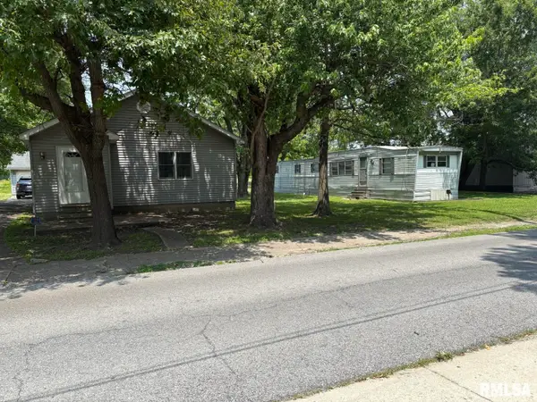 1606 & 1608 W Faust Street, Marion, IL 62959