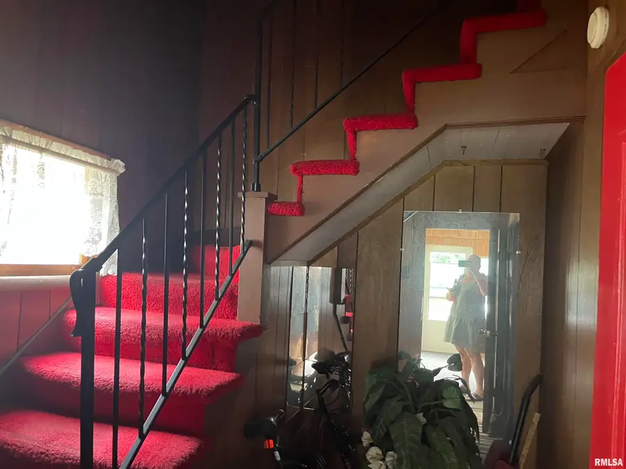 404 N Beech Street, Centralia, IL 62801 - Image #3