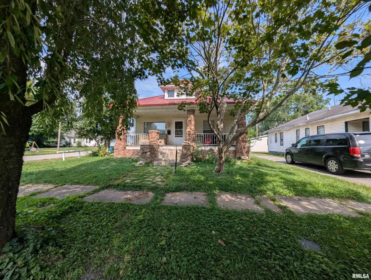 657 N Hickory Street, Centralia, IL 62801 - Image #1