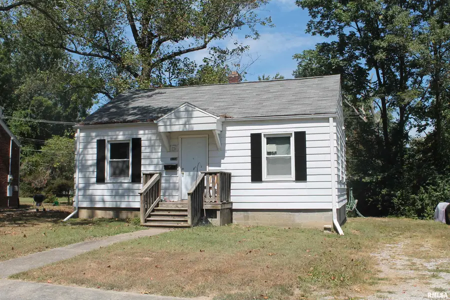 1114 W Walkup Street, Carbondale, IL 62901 - Image #2