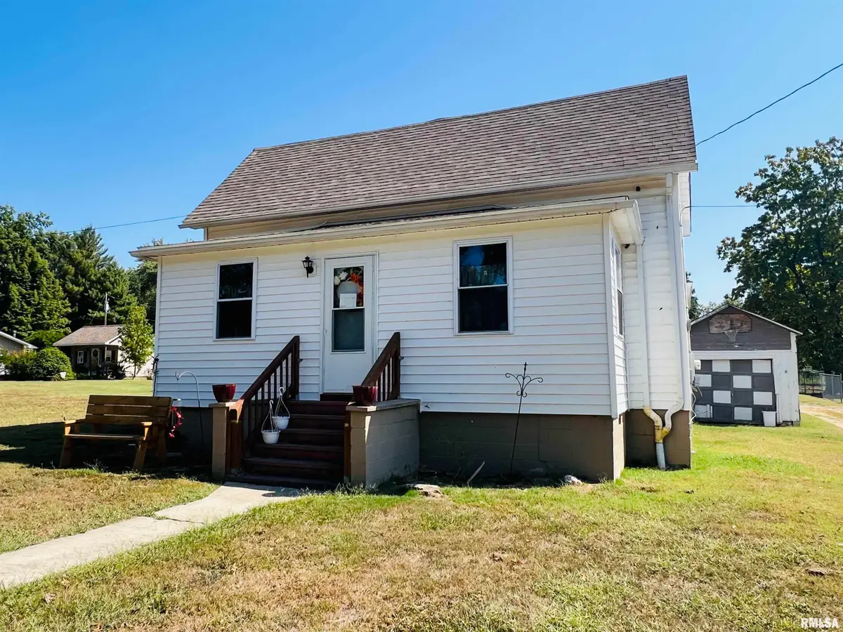 720 N Mill Street, Carrier Mills, IL 62917 - Image #1