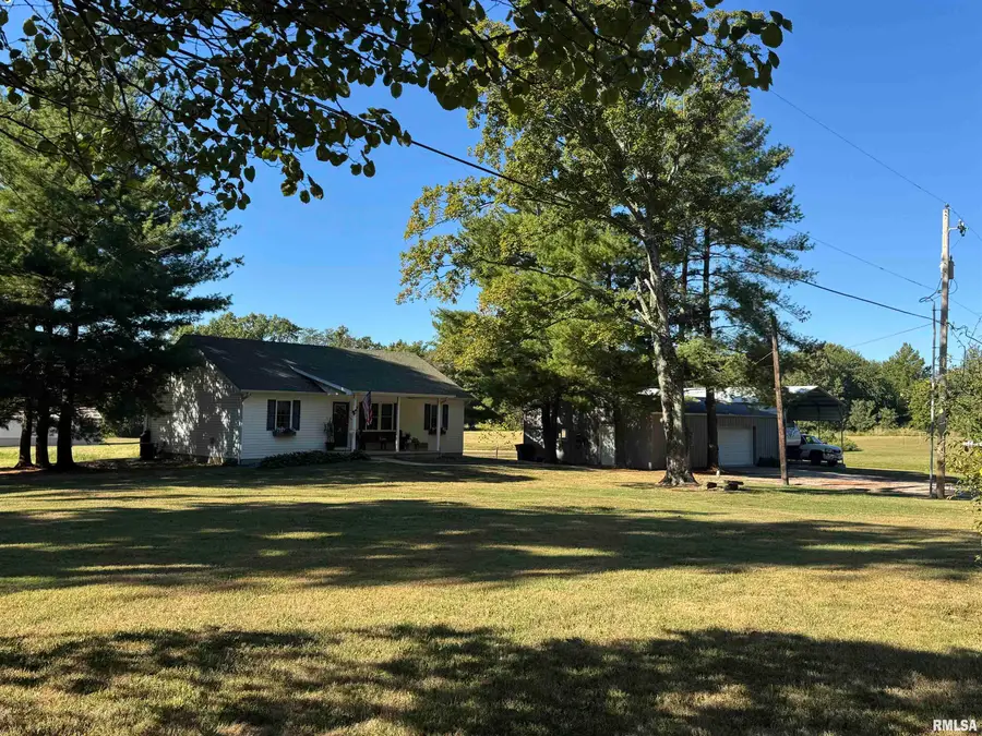 11675 E Radio Tower Road, Mount Vernon, IL 62864 - Image #2