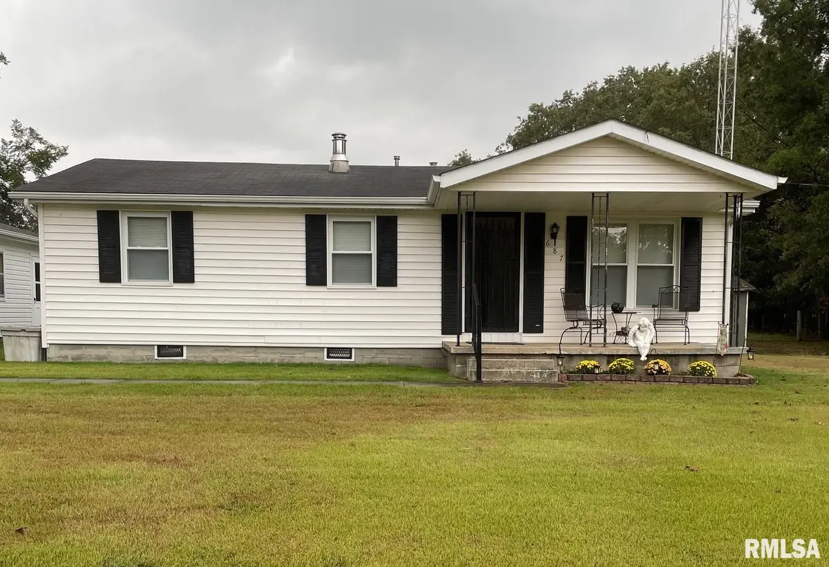 687 5th Street, Omaha, IL 62871 - Image #1