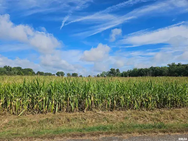 0000 N County Line Road, Ina, IL 62846