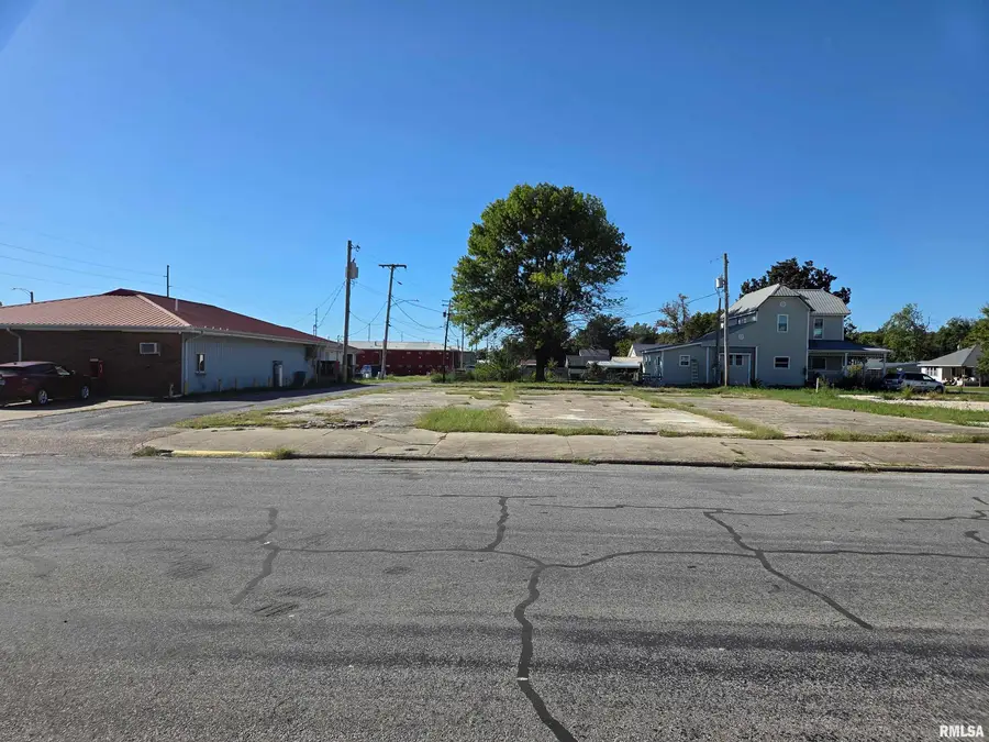 149 Lincoln Boulevard, Shawneetown, IL 62984 - Image #2