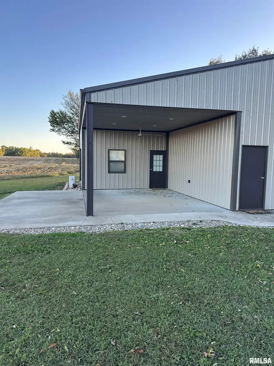 814 Hyde Park Road, Royalton, IL 62983 - Image #2