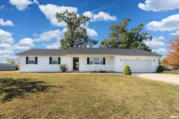 1304 Hazel Street, Johnston City, IL 62951