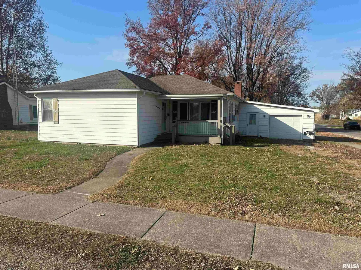 301 S East Street, Pinckneyville, IL 62274 - Image #1