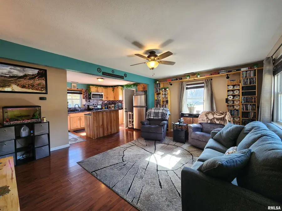 201 Lindsey Avenue, Metropolis, IL 62960 - Image #2