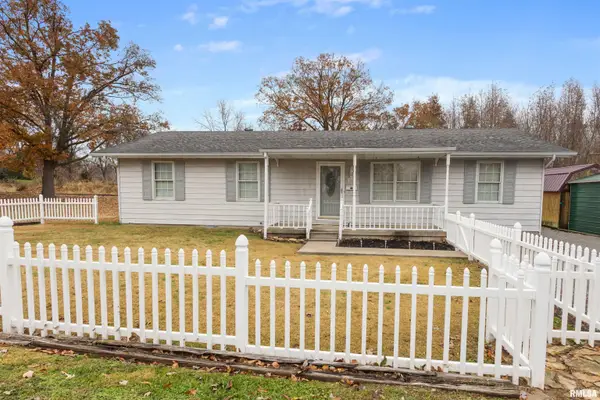 1200 Academy Street, Eldorado, IL 62930