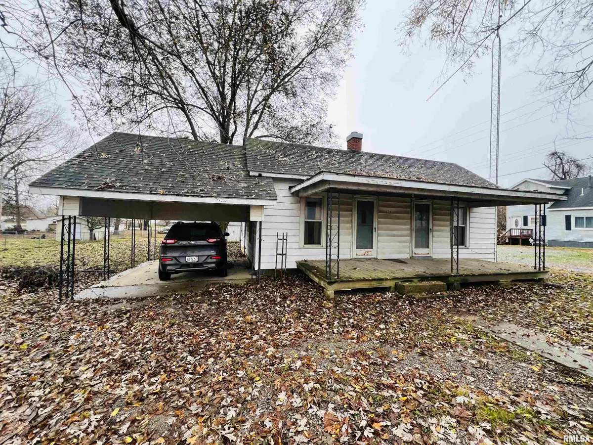 174 E Wilson Avenue, Shawneetown, IL 62984 - Image #1