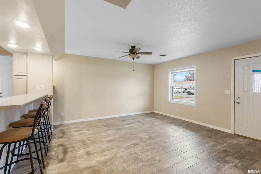 1008 Oakwood Lane, Marion, IL 62959 - Image #3