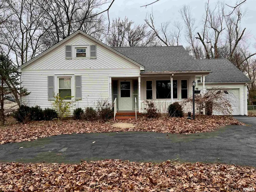 1508 E Walnut Street, Carbondale, IL 62902 - Image #3