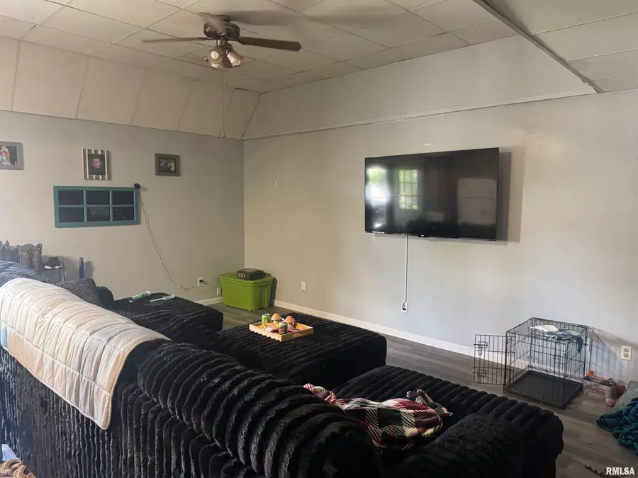 606 N Main Street, Woodlawn, IL 62898 - Image #2