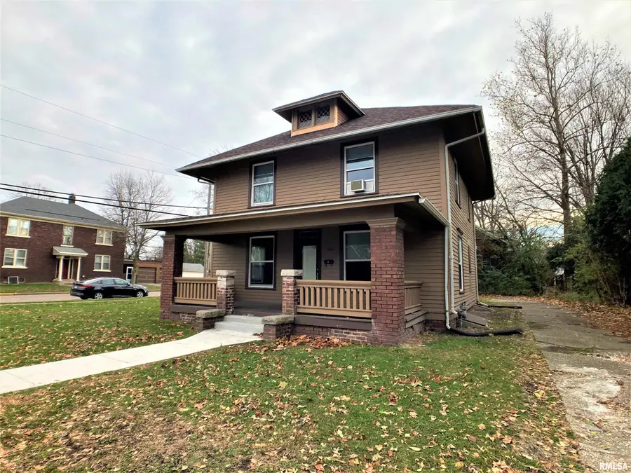 405 W Murray Street, Macomb, IL 61455 - Image #2