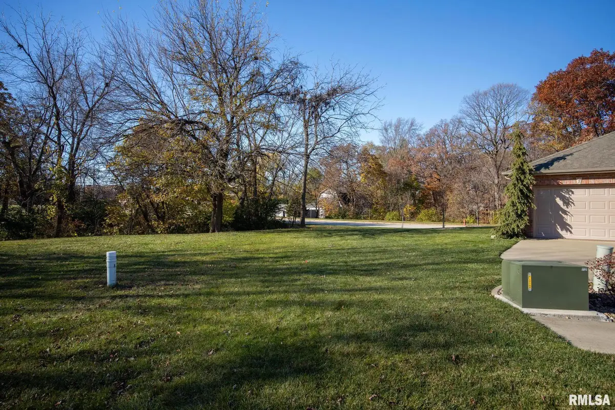 110 Susan Court, East Peoria, IL 61611 - Image #1