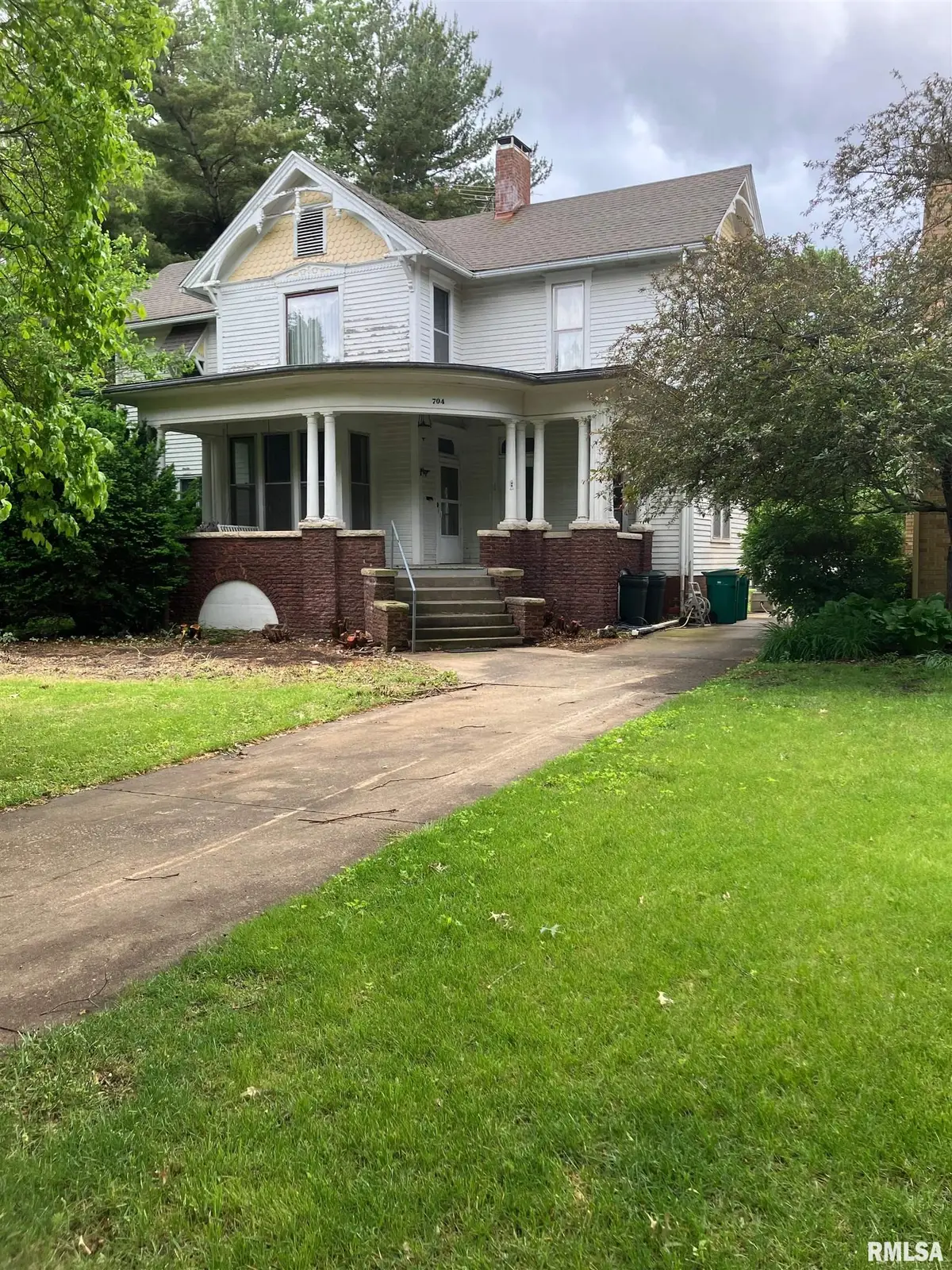 704 S Lafayette Street, Macomb, IL 61455 - Image #1