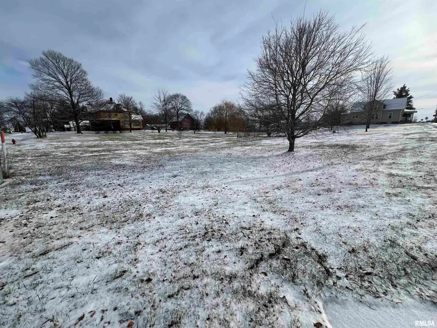 300 E Main Street, Good Hope, IL 61438 - Image #3