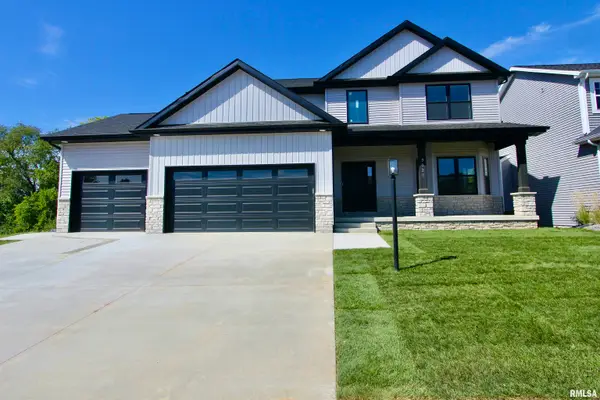 7023 N Water Oak Drive, Edwards, IL 61528