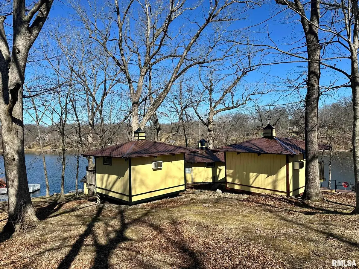 14944 E Shochonie Point, Cuba, IL 61427 - Image #1