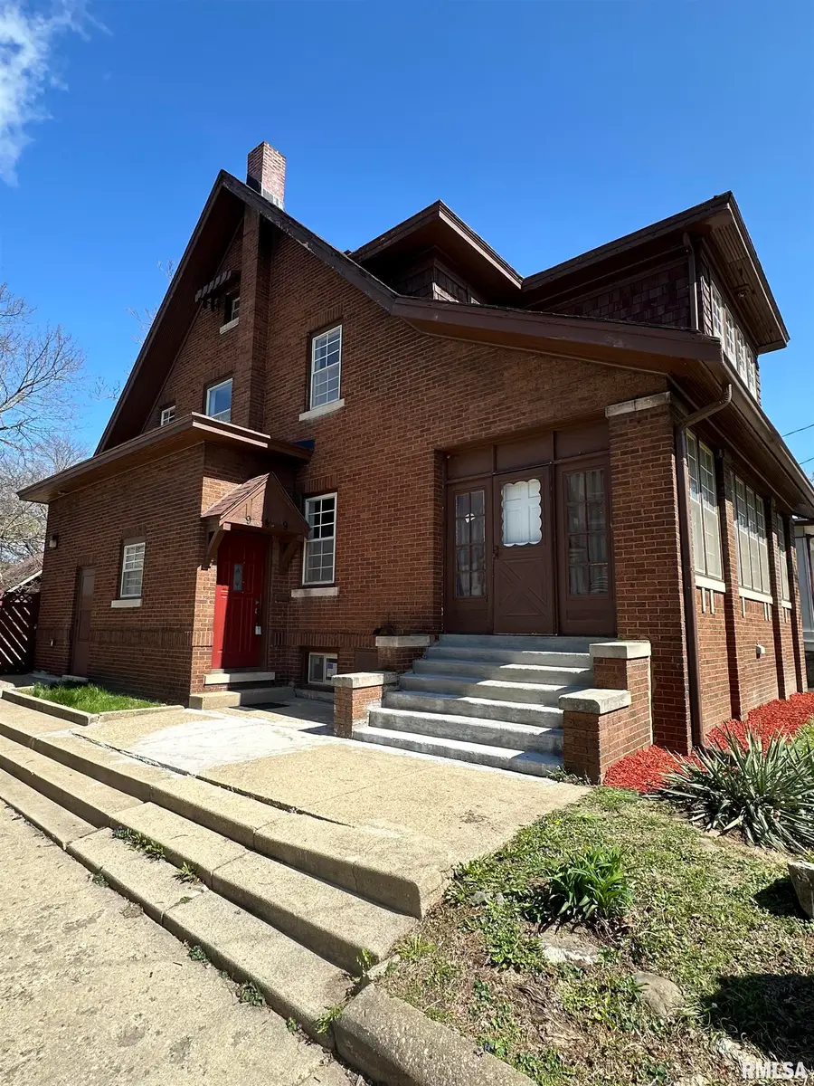 949 NE Glen Oak Avenue, Peoria, IL 61603 - #3