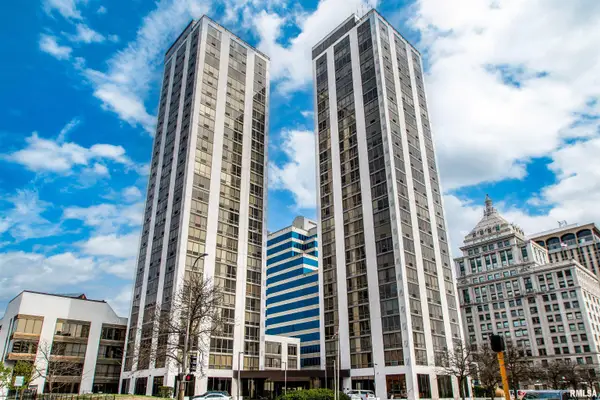 125 SW Jefferson Avenue #W14NE, Peoria, IL 61602