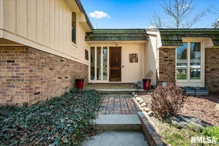 202 W Wolf Road, Peoria, IL 61614 - Image #2