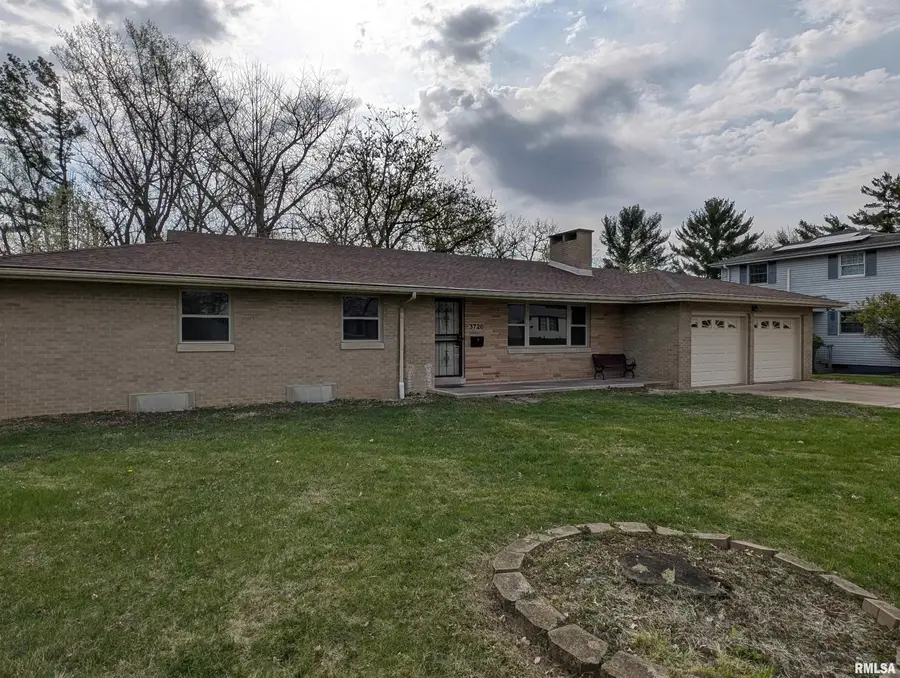 3720 Saint Michael Avenue, Peoria, IL 61615 - Image #2