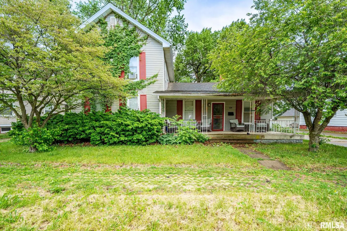 128 W Spruce Street, Canton, IL 61520 - Image #1