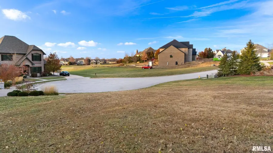 2203 W Augusta Drive, Dunlap, IL 61525 - Image #2