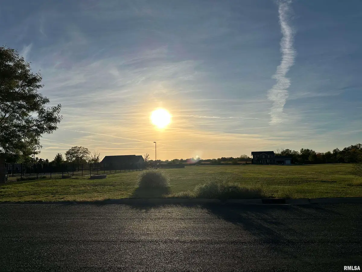 301 Savannah Lane, Washington, IL 61571 - Image #1