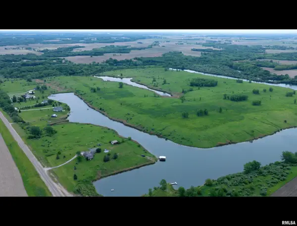 17308 W Cottonwood Road, Elmwood, IL 61529