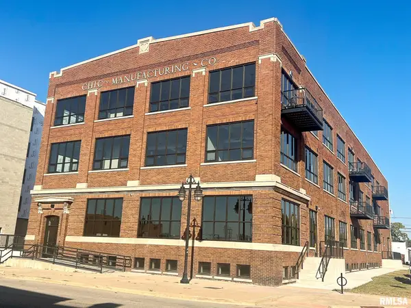 1001 SW Adams Street #101, Peoria, IL 61602