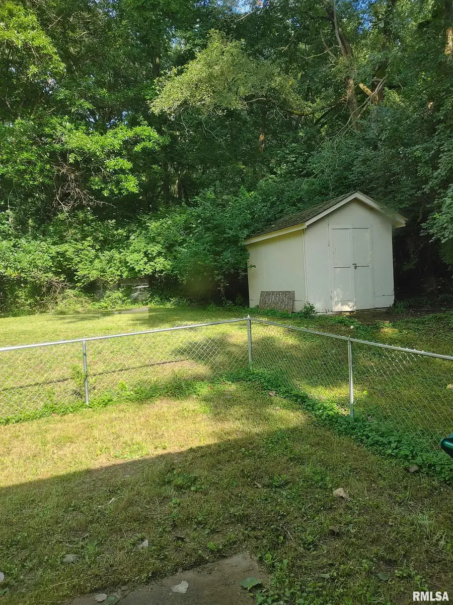 132 N Mcarthur Drive, North Pekin, IL 61554 - Image #3