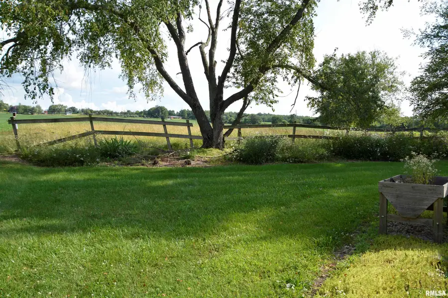 1925 Riverview Drive, Macomb, IL 61455 - Image #3