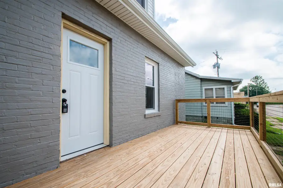 627 Ann Eliza Street, Pekin, IL 61554 - Image #2