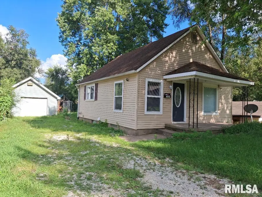 1406 S 12th Street, Pekin, IL 61554 - Image #2