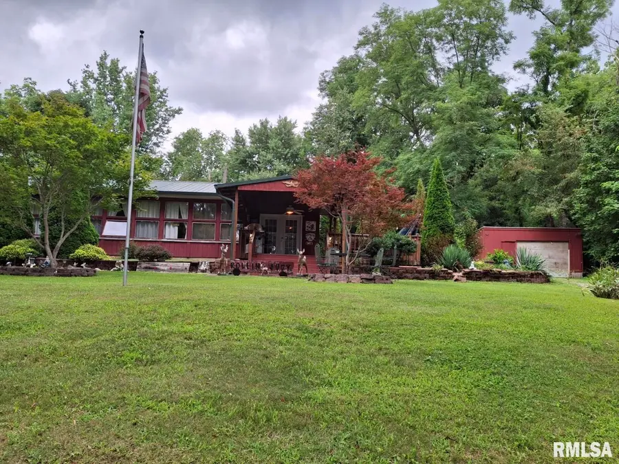 26113 N Lakeland Road, Canton, IL 61520 - Image #2