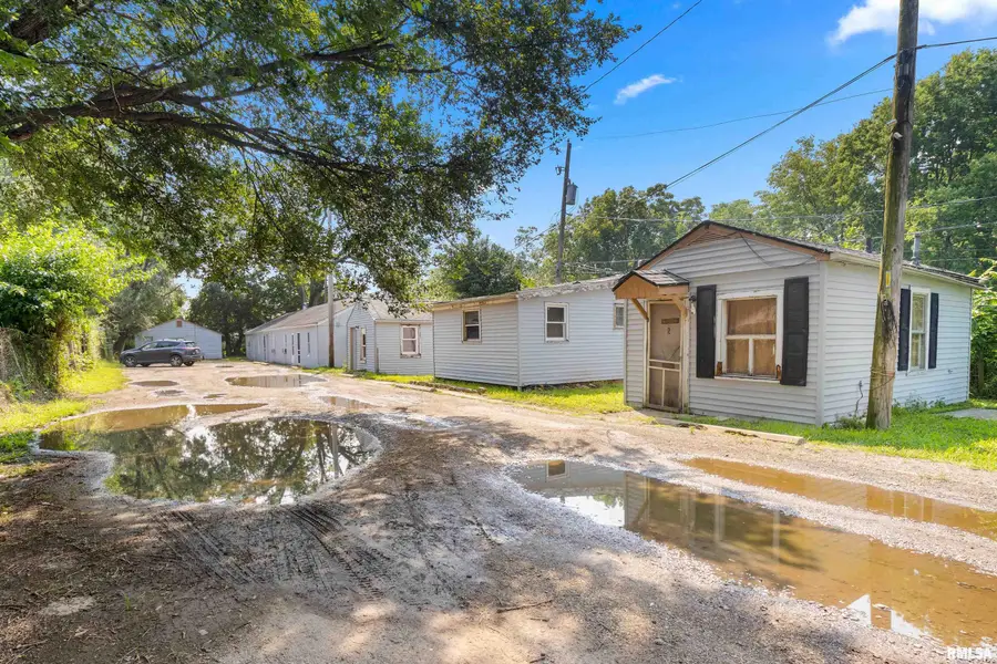 523 Sanford Street, East Peoria, IL 61611 - Image #2