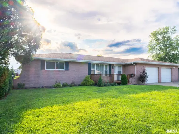 101 Patricia Avenue, East Peoria, IL 61611